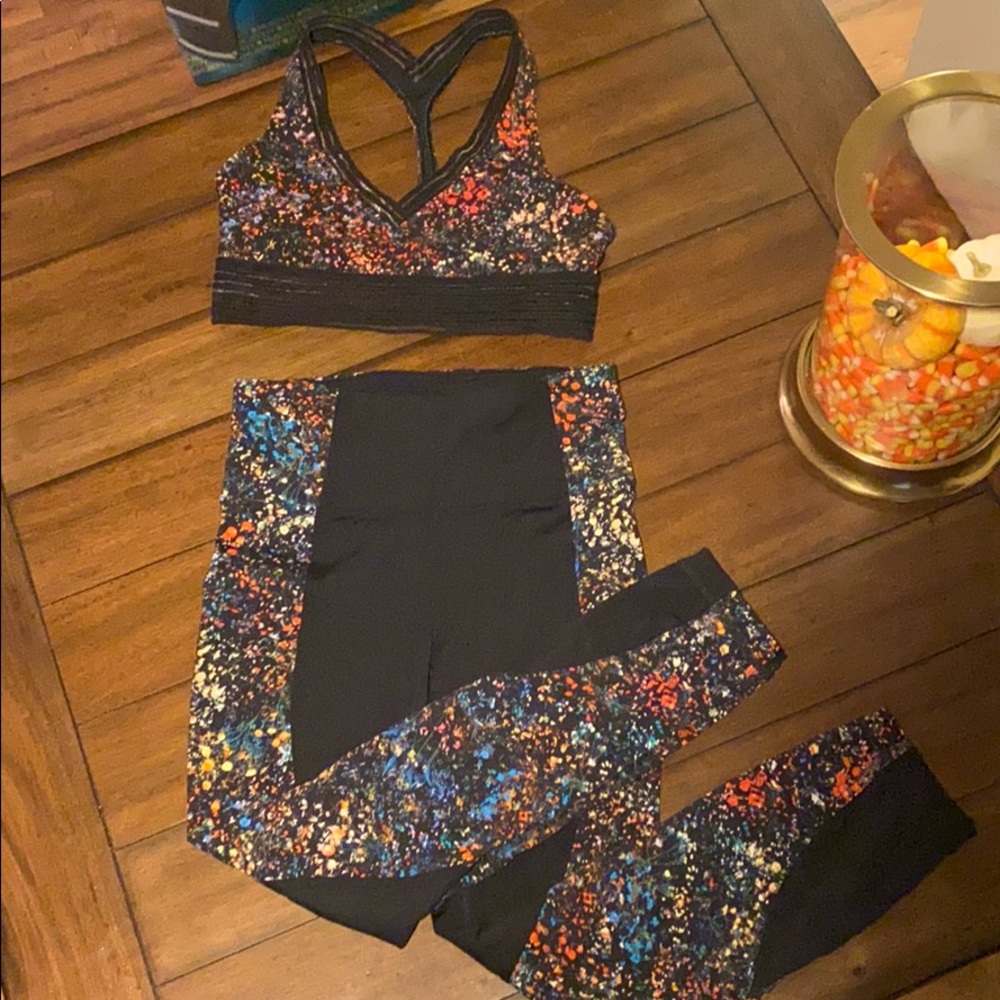 Lululemon sports bra and leggings set!
